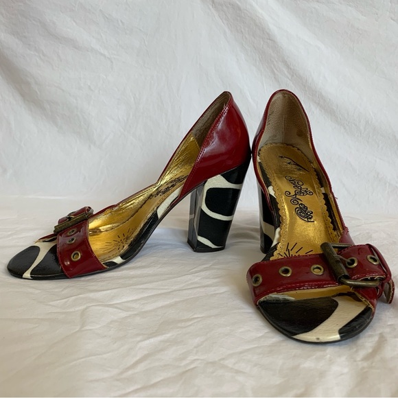 Naughty Monkey red patent and cow print asymmetric heels open toes buckle strap - Picture 14 of 16